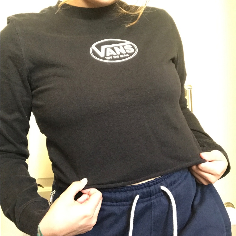 Vans Black Checkered Long Sleeve Crop Top
